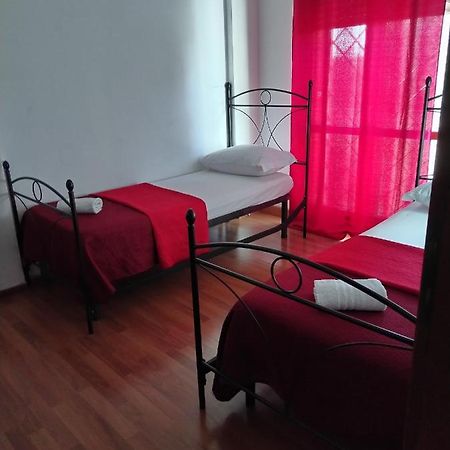 Appartamento Con Due Camere Pressi Eur 罗马 外观 照片
